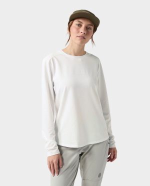 Women’s Crester Tee LS