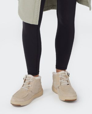 Women’s Colter Chukka Boot