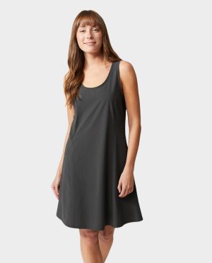 Women’s Winsome Dress