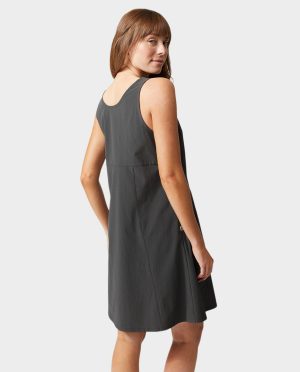 Women’s Winsome Dress
