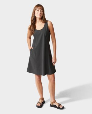 Women’s Winsome Dress