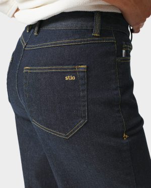 Women’s Rivet Wide Leg Jean