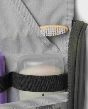 Basin Hanging Dopp Kit