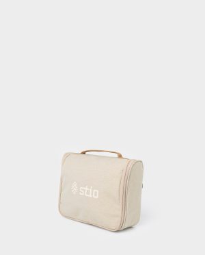 Basin Hanging Dopp Kit