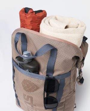 Cacher Tote Pack 15L